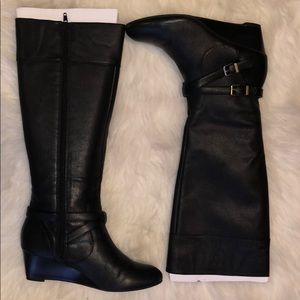 Black Boots